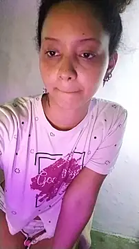 MIlan333X Chat XXX live