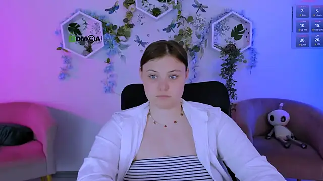 nikole_kitt: απευθείας συνομιλία ΧΧΧ