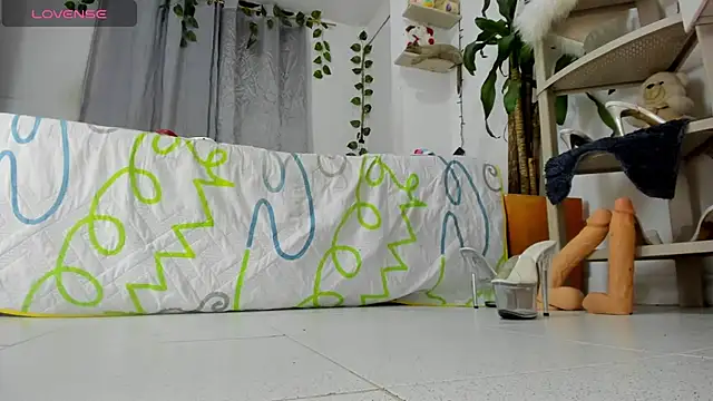 sweet_supreme Adlı Modelin Canlı XXX Sohbeti