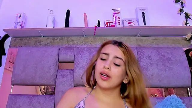 Natasha-Adamsn Live XXX chat