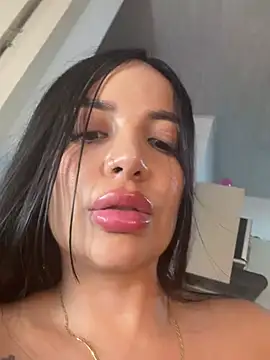 Serafina_del_Mar__: απευθείας συνομιλία ΧΧΧ