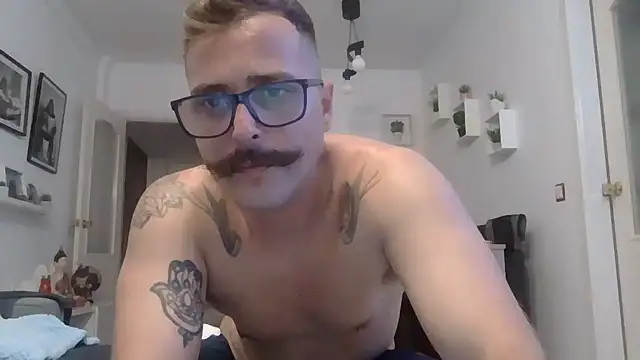 yanick931 élő XXX-chatje