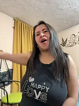 latinfemale: απευθείας συνομιλία ΧΧΧ