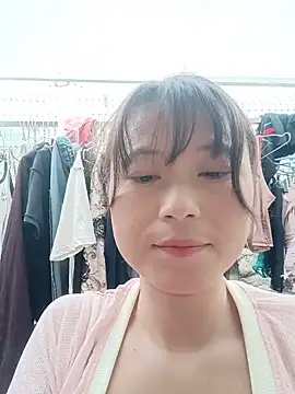 Czat XXX na żywo – Linda-yiyi
