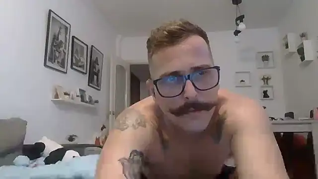 yanick931's Live XXX Chat