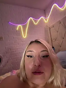 Chat +18 de NibiruNairobi69 ao vivo