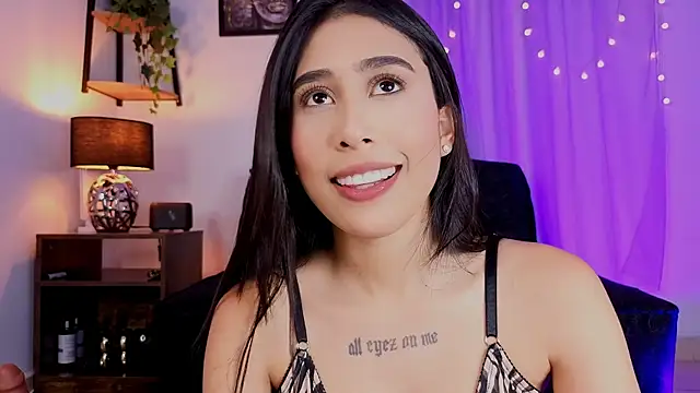 kyliesweet26's Live XXX Chat