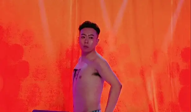 Mark-001 Live XXX Chat