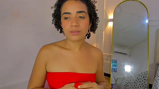 charlotte_dante212's Live XXX Chat