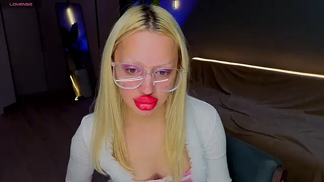 Luna_Beverly Obrolan Langsung XXX
