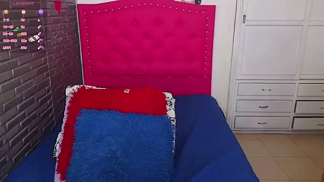 roxxy_pink_ Show Webcam