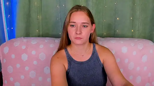 Chat XXX en directo de AlinaVice