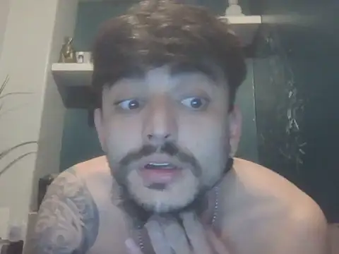 Bezzzzzerr Live XXX-chat