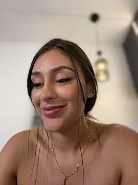 LAURA_VANESA's Live XXX Chat
