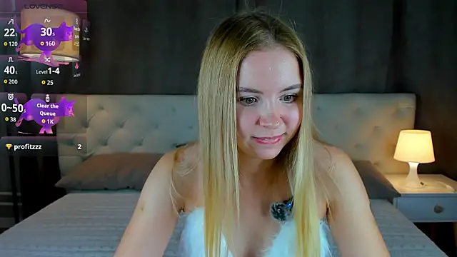 צ'אט XXX בשידור חי של Linda__Bloom