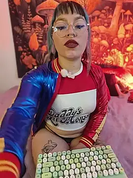 Nyxie8 Adlı Modelin Canlı XXX Sohbeti