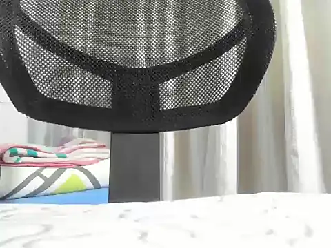Sexyboy_666 élő XXX-chatje