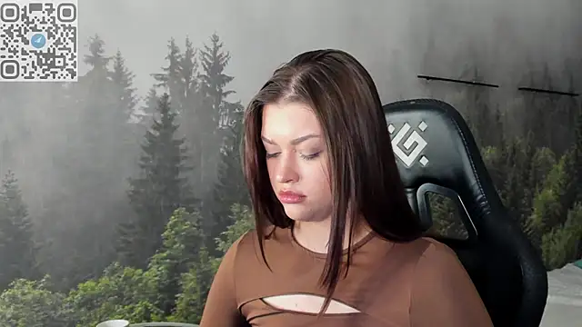 Онлайн чат XXX May-Mimi