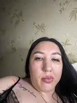 Chat +18 de Naughtbaby_2025 ao vivo