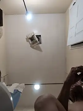 bobby69cock Adlı Modelin Canlı XXX Sohbeti