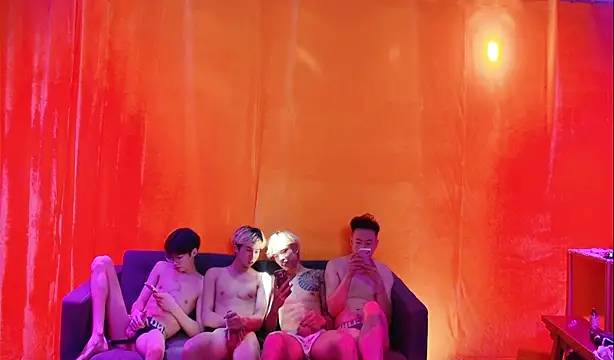 Czat XXX na żywo – Mark-001