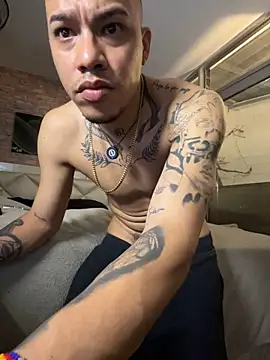 AlphaMasterXxx Live XXX-chat