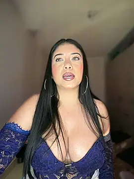 Czat XXX na żywo – cami_ortiz__