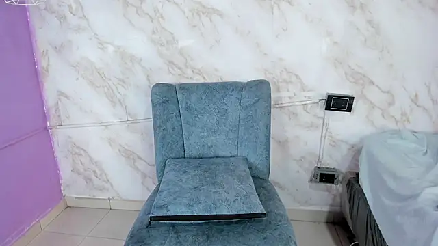 Czat XXX na żywo – Lauren_smiles