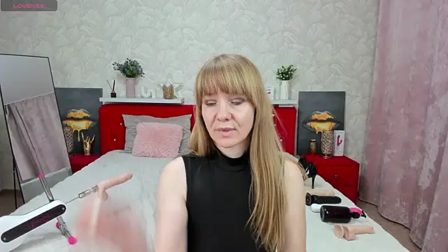 KattyPeachX live XXX chat