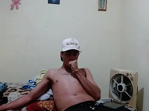 TitanMedina Chat XXX in diretta