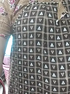 Chat +18 de Sexynageena ao vivo