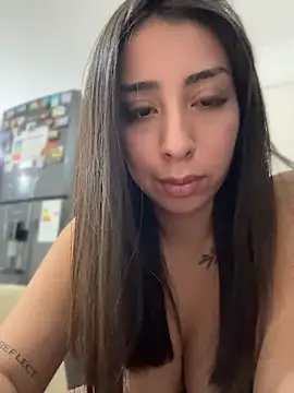 Онлайн чат XXX Lina_soler69