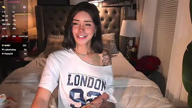 Chat XXX en directo de ParisianDoll