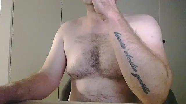 mrbigballs Adlı Modelin Canlı XXX Sohbeti