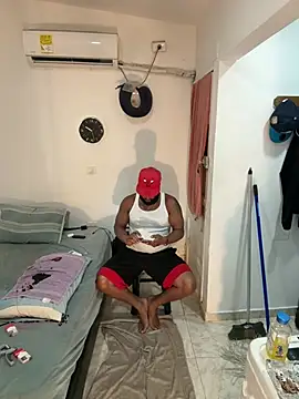 Chat +18 de bigdick211292 ao vivo