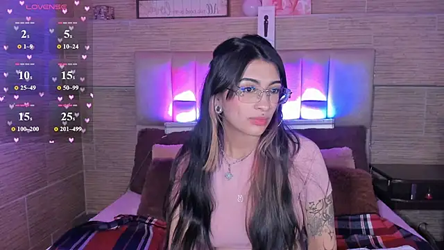 mia_devine_ Chat XXX live