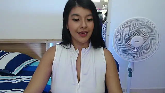 دردشة Julieta_Sandia الجنسية المباشرة