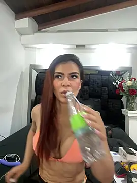 Chatroom XXX en direct de Arianna_Jones1