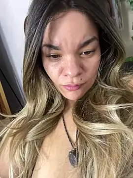 HeavenAylin Chat XXX in diretta