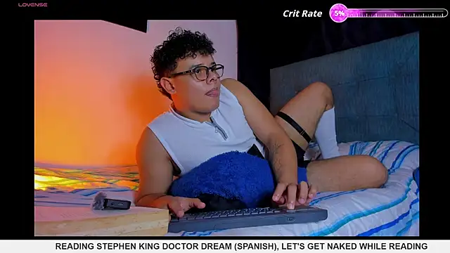 michael_iron Adlı Modelin Canlı XXX Sohbeti