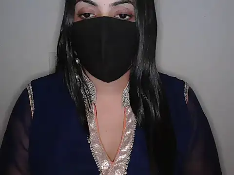 Reddy_Trisha – Live XXX-chat