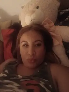 Xiomara_fiery Adlı Modelin Canlı XXX Sohbeti