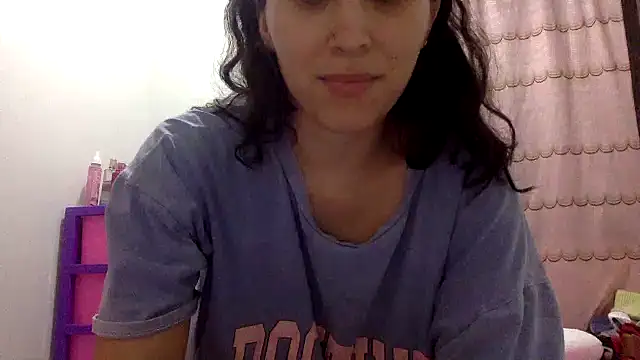 Chat XXX en directo de LatinDoll8