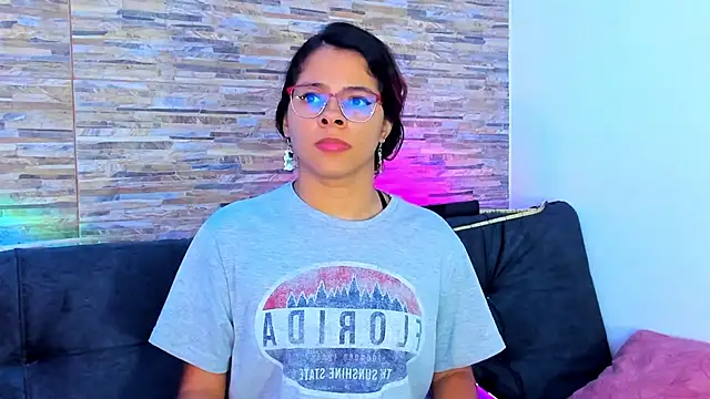 nath_redrex Adlı Modelin Canlı XXX Sohbeti