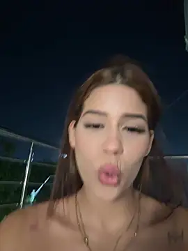 Laila_Tyler_'s Live XXX Chat