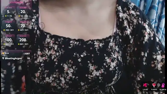 Reika_01 XXX чат на живо