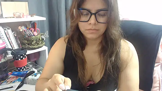 Chat XXX en directo de KatteAngelLat