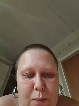 Linda070481: απευθείας συνομιλία ΧΧΧ