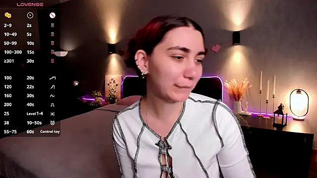 hannacheekss_'s Live XXX Chat