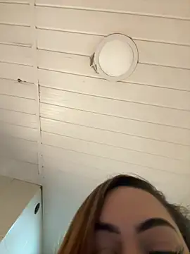 Chat +18 de Fernandinhacarioca021rj ao vivo